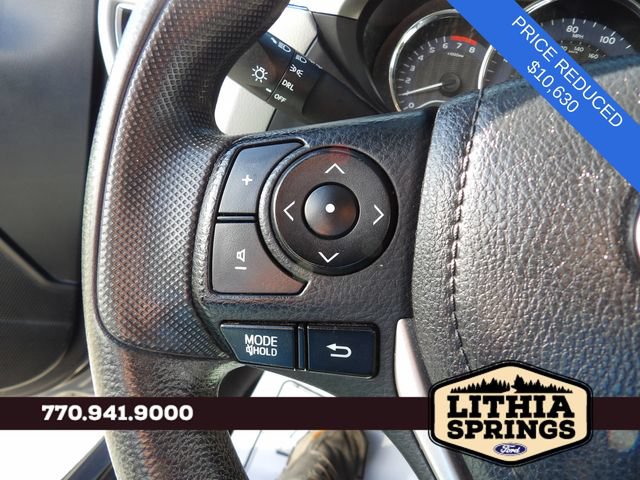 Used 2016 Toyota Corolla LE FWD image 26