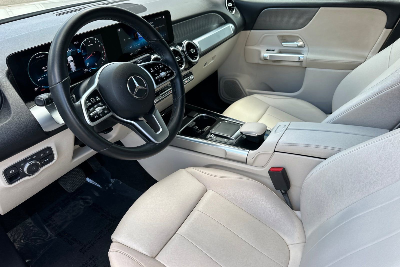 Used 2022 Mercedes-Benz GLB 250 image 10