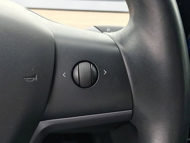 Used 2018 Tesla Model 3 Long Range image 23