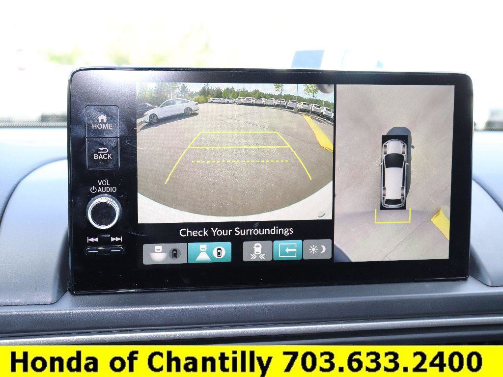 Used 2025 Honda Pilot Elite image 15