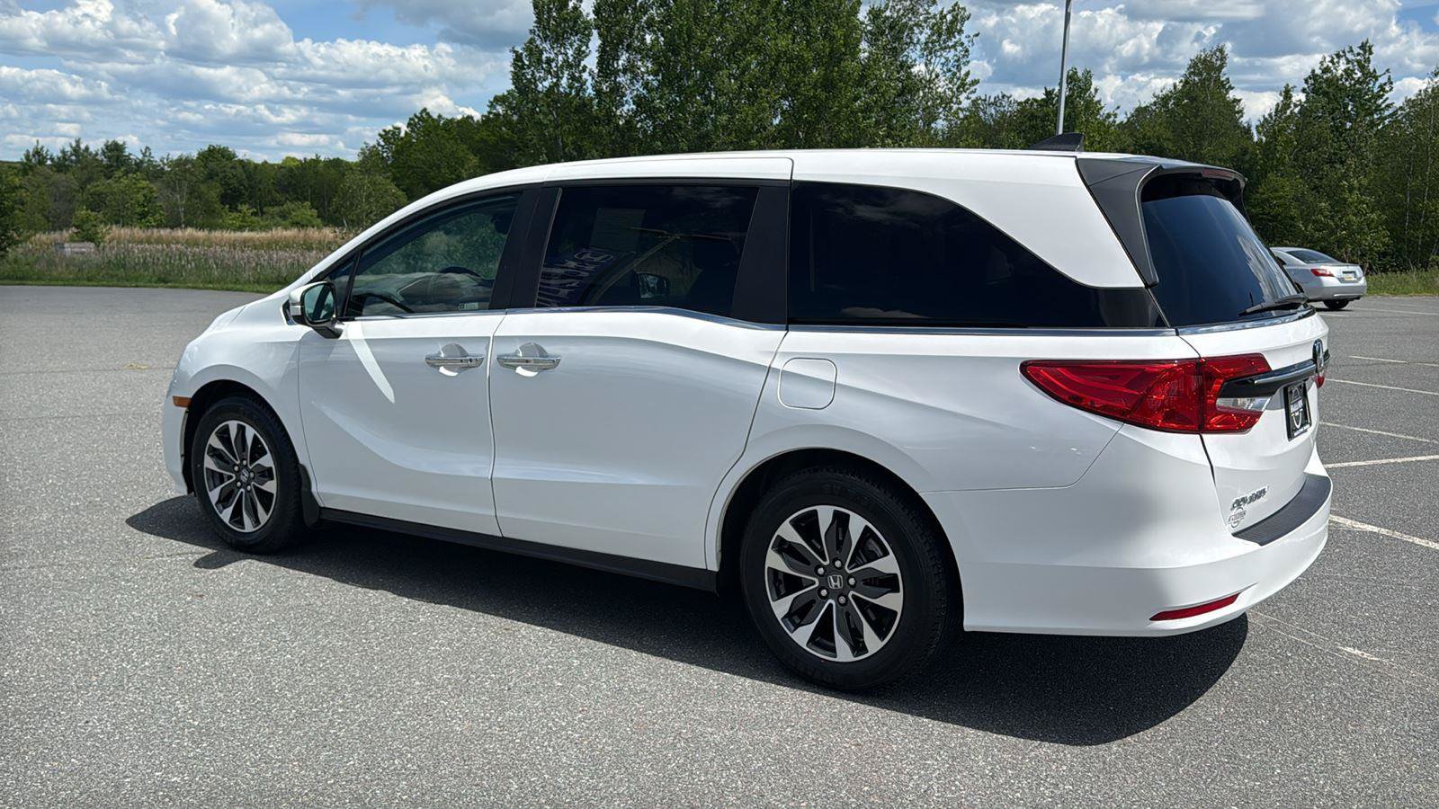 Used 2024 Honda Odyssey EX-L image 9