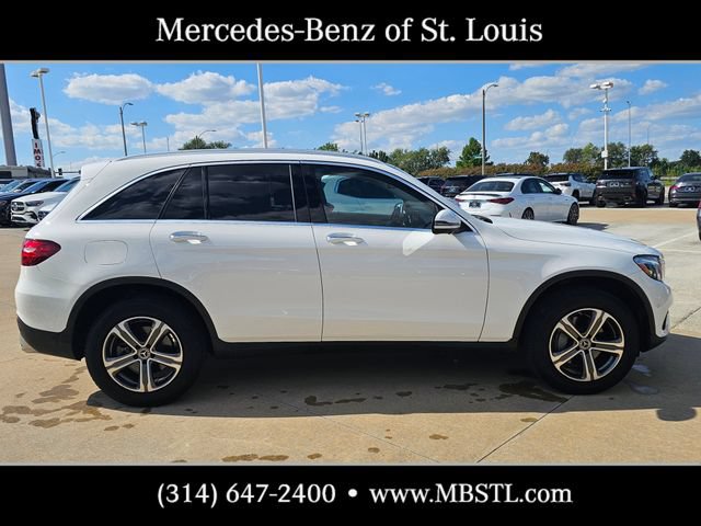 Used 2018 Mercedes-Benz GLC 300 4MATIC image 2