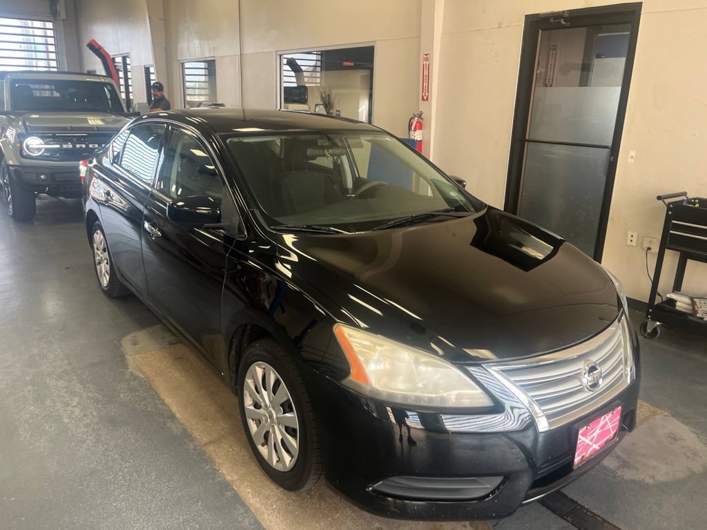Used 2014 Nissan Sentra SV FWD image 1