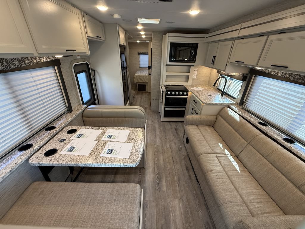 Used 2022 Ford E-450 and Econoline 450 Super Duty w/ Motorhome Prep Package RWD image 67