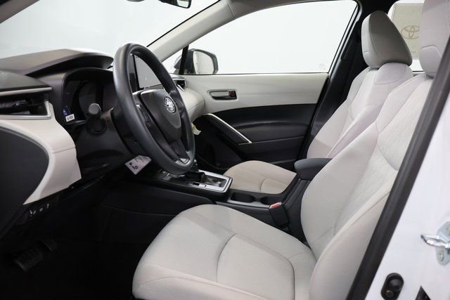 New 2026 Toyota Corolla Cross L image 11