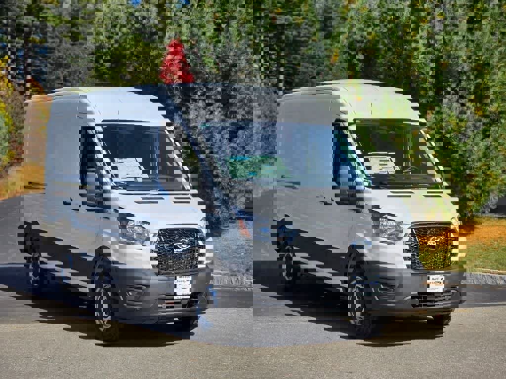 New 2026 Ford Transit 250 148 Medium Roof image 14