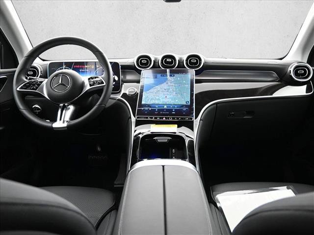 Certified 2025 Mercedes-Benz GLC 350e 4MATIC image 23
