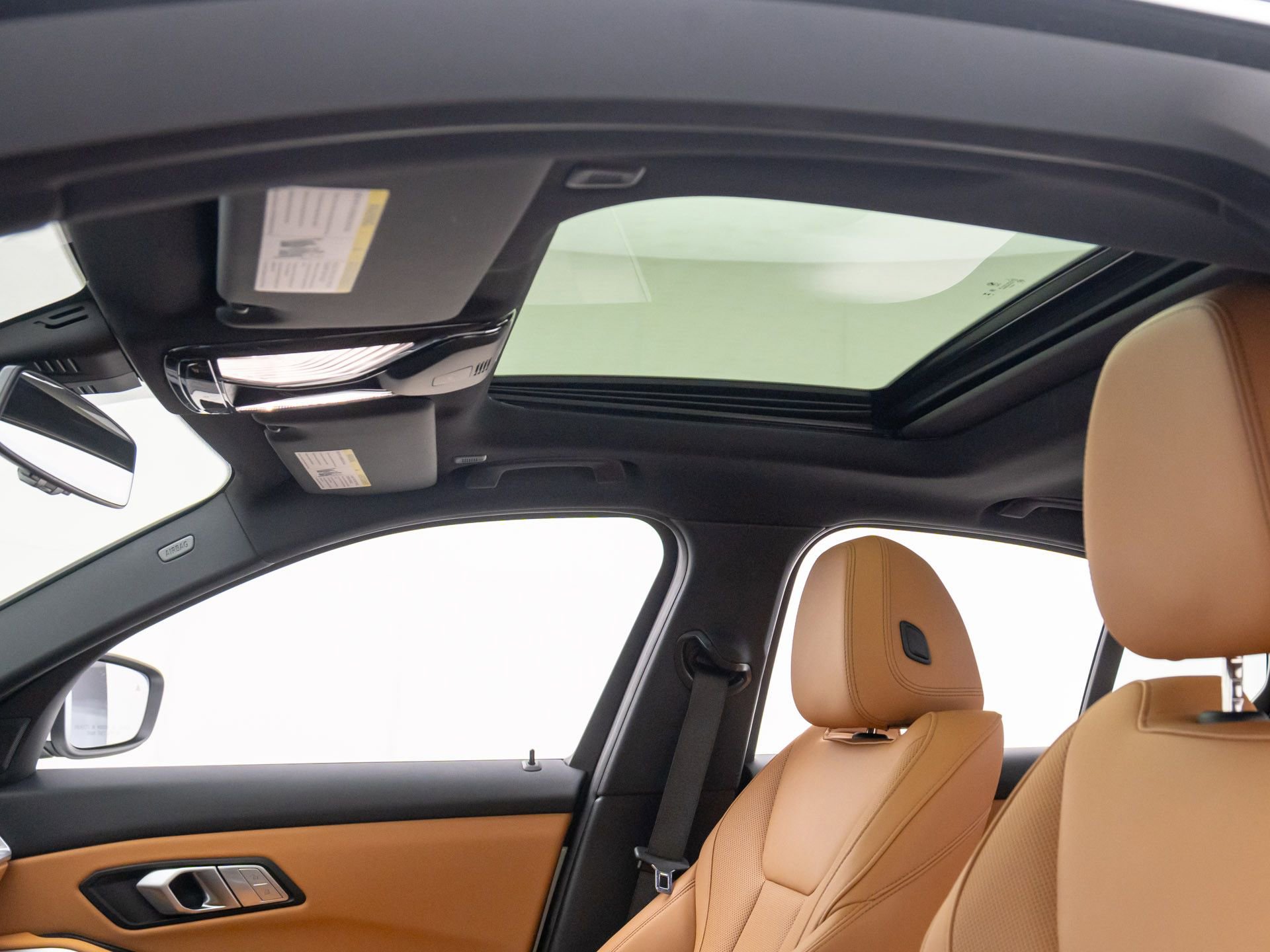 New 2025 BMW 330i xDrive Sedan w/ M Sport Package image 17