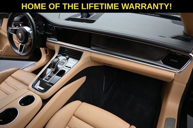 Used 2017 Porsche Panamera 4 AWD/4WD image 47
