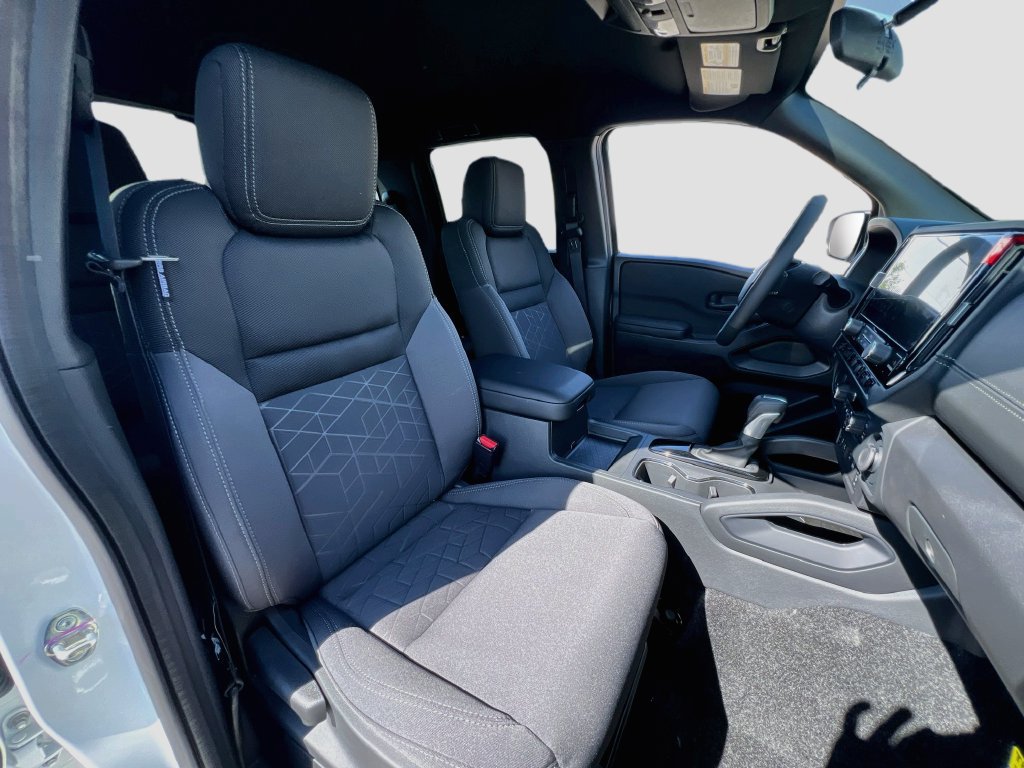 New 2027 Nissan Frontier SV RWD image 26