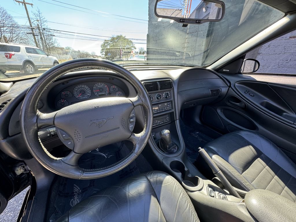 Used 2000 Ford Mustang GT RWD image 11