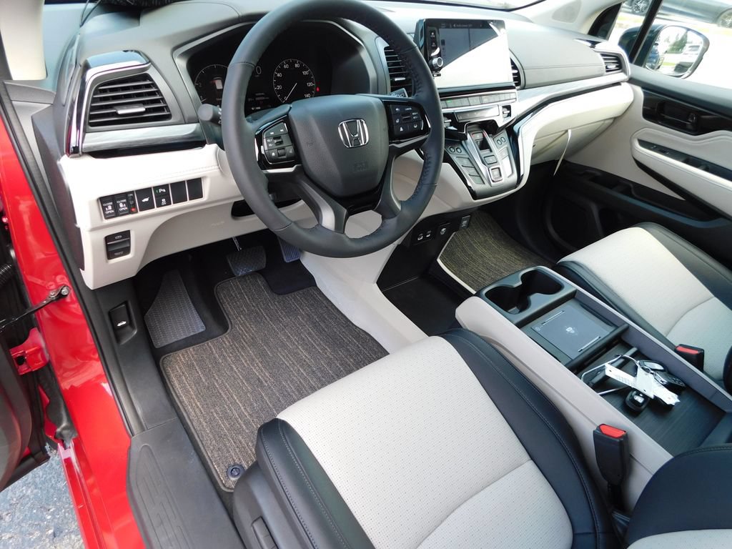 New 2027 Honda Odyssey Elite image 15