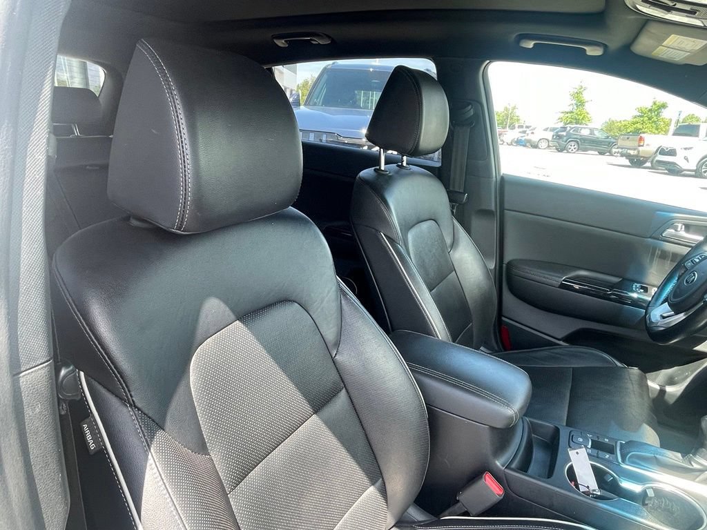 Certified 2022 Kia Sportage SX FWD image 30
