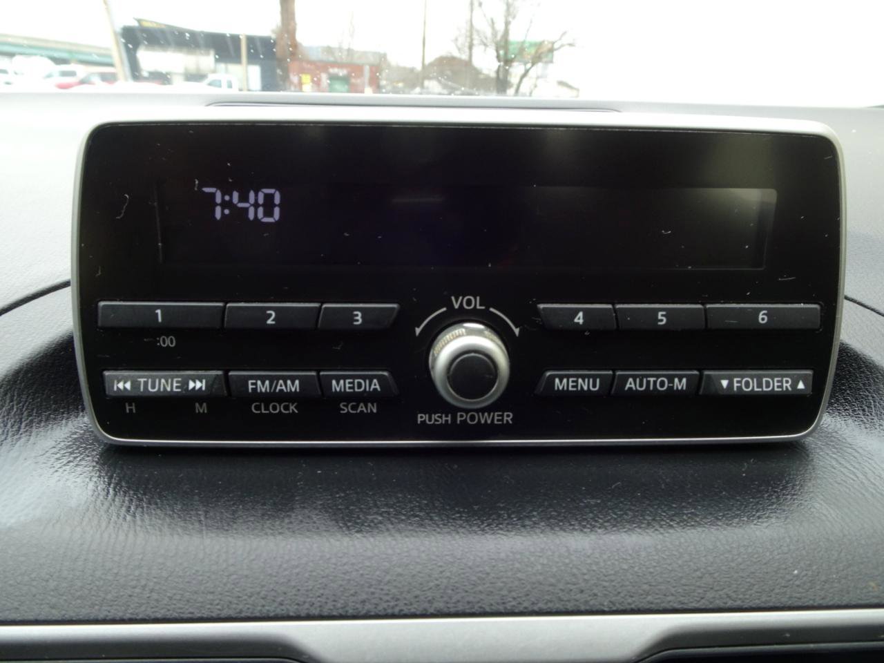 Used 2014 MAZDA MAZDA3 i SV image 16