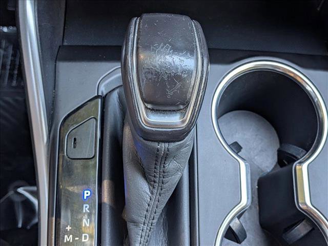 Used 2020 Toyota Highlander XLE image 12