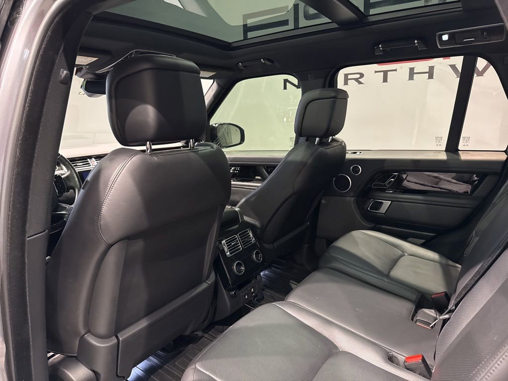 Used 2020 Land Rover Range Rover HSE AWD/4WD image 27