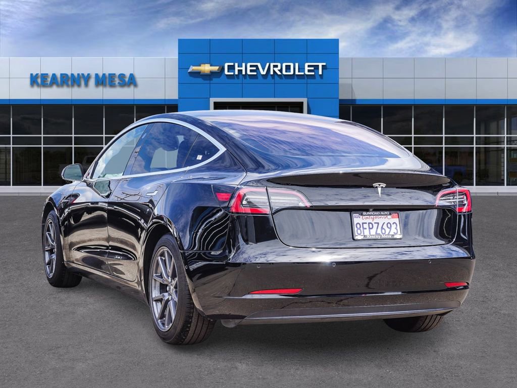 Used 2018 Tesla Model 3 Long Range RWD image 4