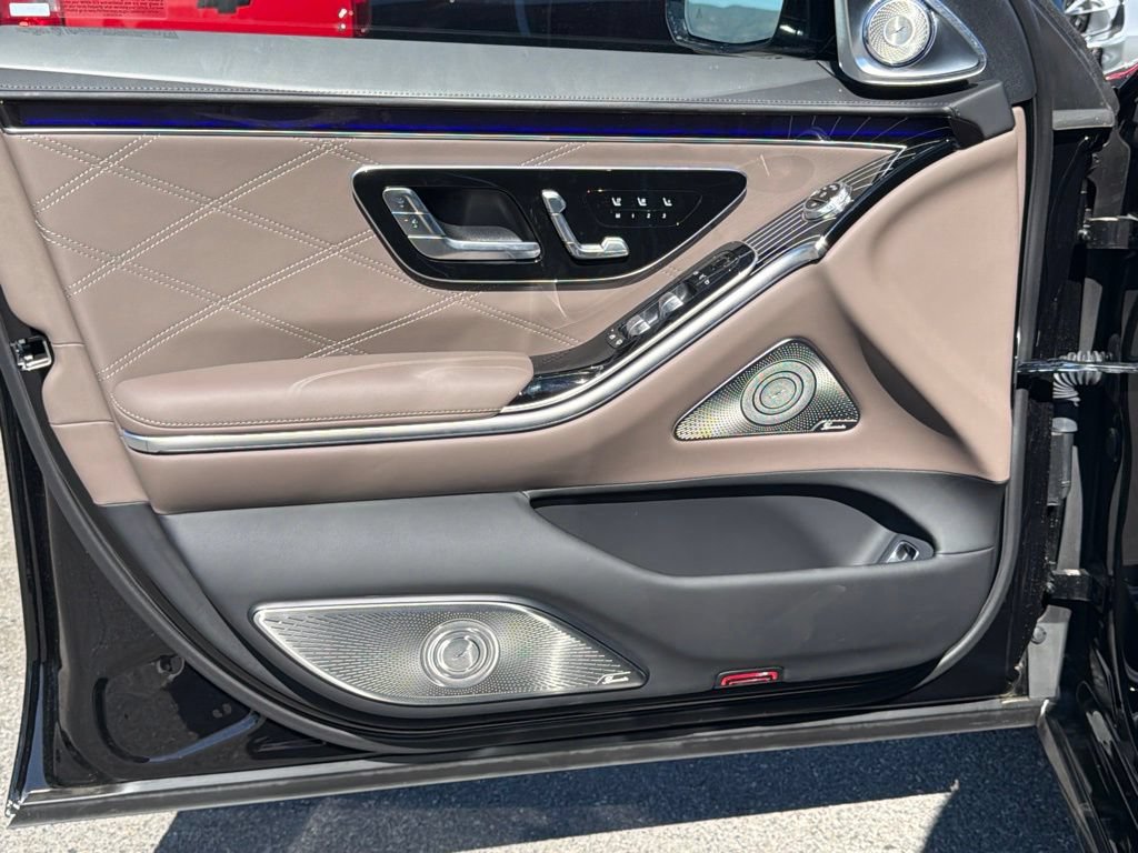 New 2026 Mercedes-Benz Maybach S 580 4MATIC image 18