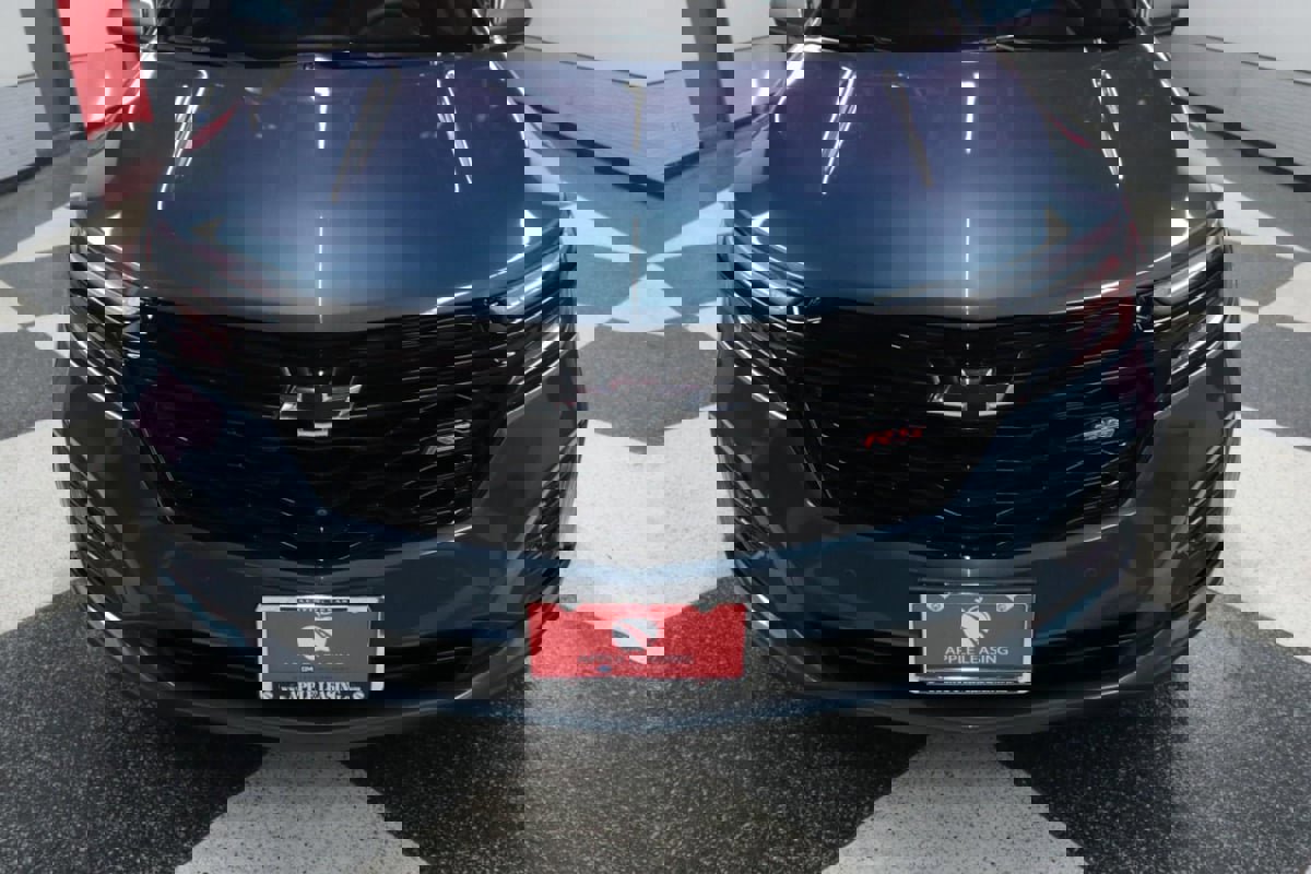 Used 2024 Chevrolet Equinox RS w/ RS Leather Package image 5