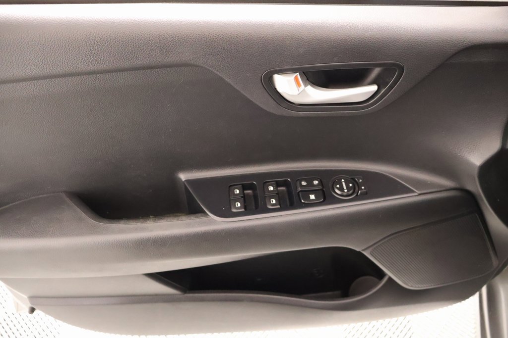 Used 2021 Kia Rio S image 14