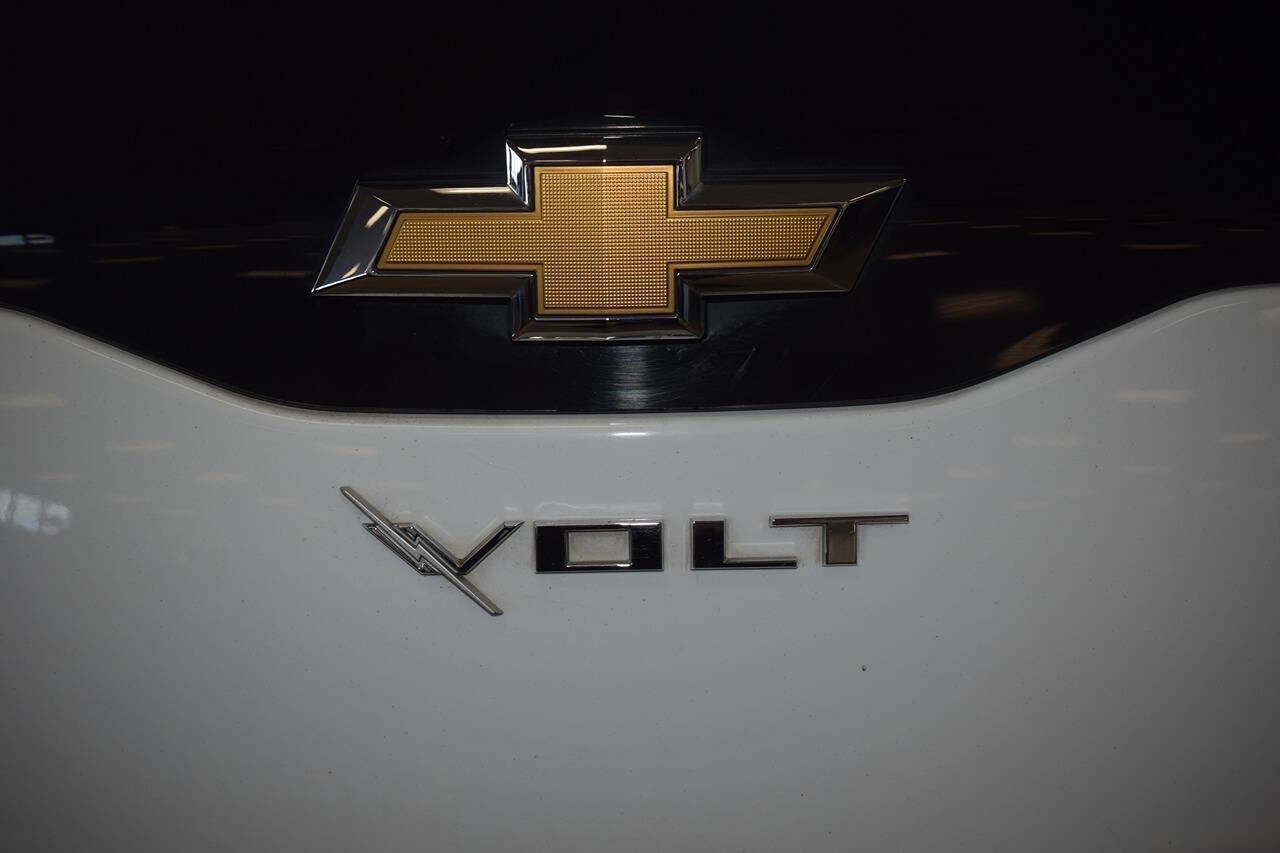 Used 2018 Chevrolet Volt LT FWD image 10