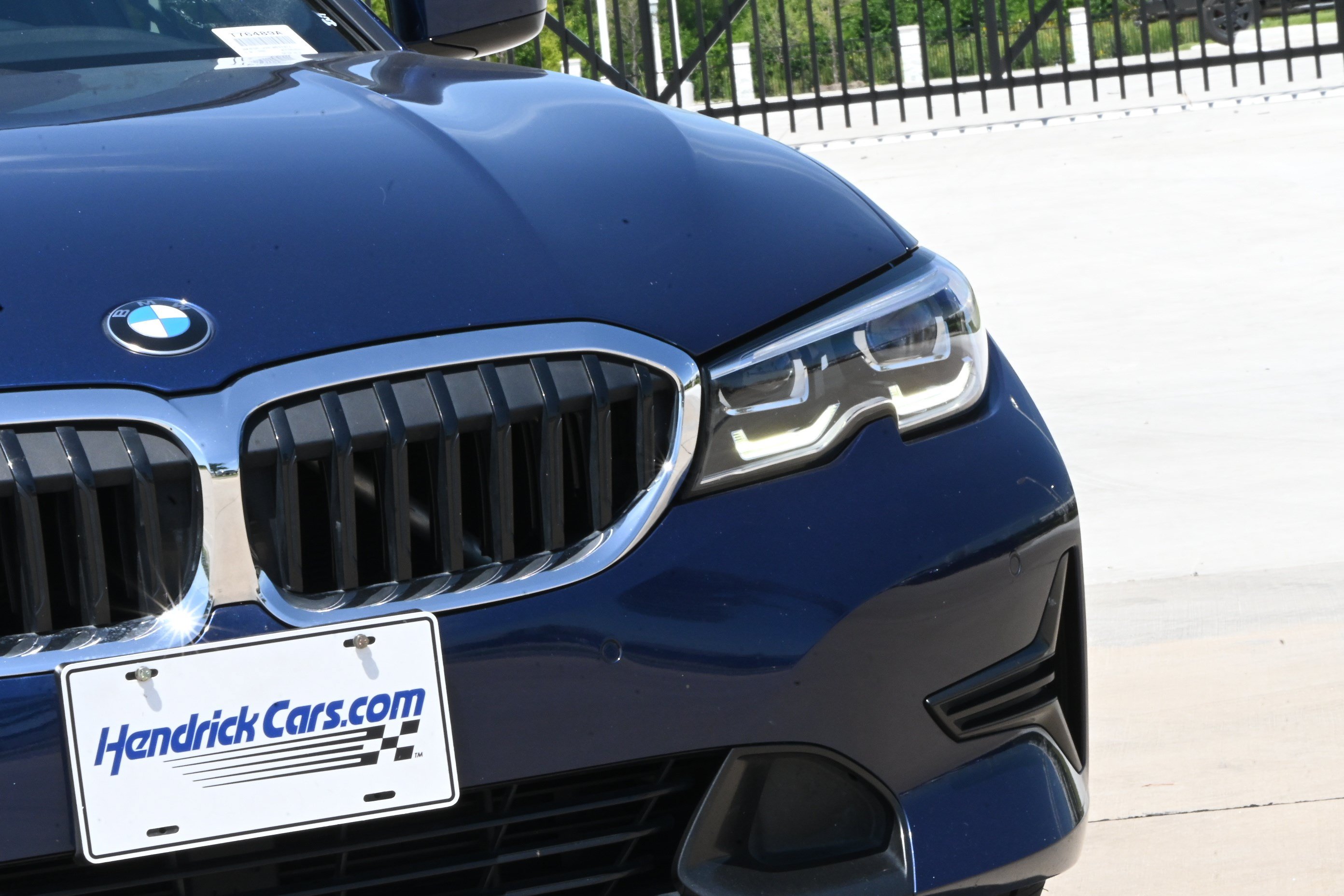 Used 2020 BMW 330i Sedan w/ Convenience Package RWD image 10