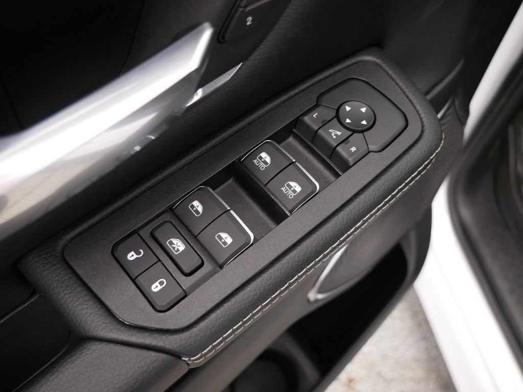 New 2026 RAM 1500 Laramie w/ Night Edition AWD/4WD image 19