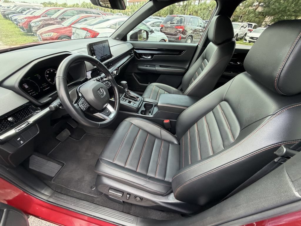Used 2025 Honda CR-V Sport Touring image 17