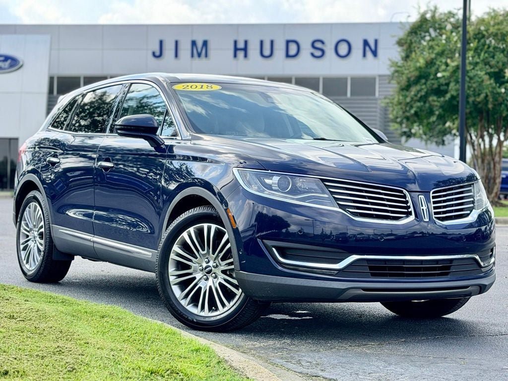 Used 2018 Lincoln MKX Reserve w/ Driver Assistance Package FWD image 2
