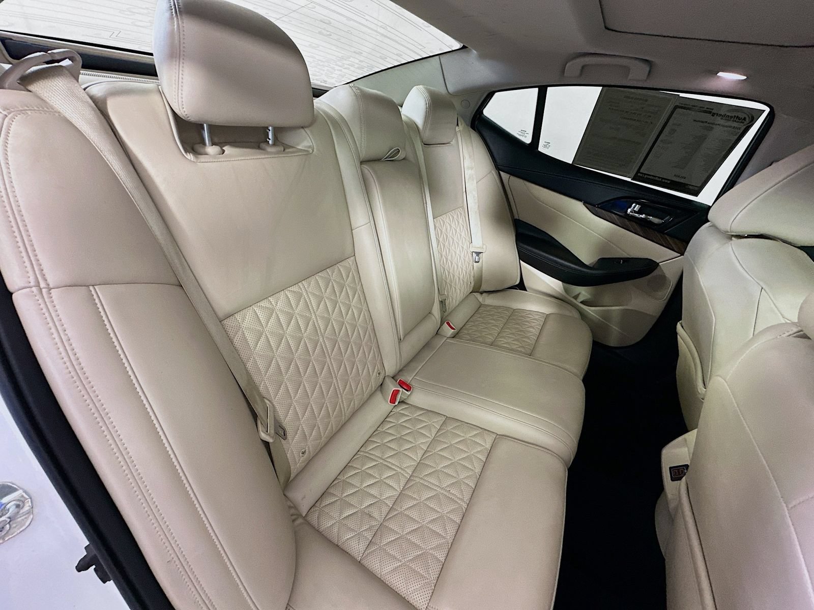 Used 2018 Nissan Maxima Platinum FWD image 27