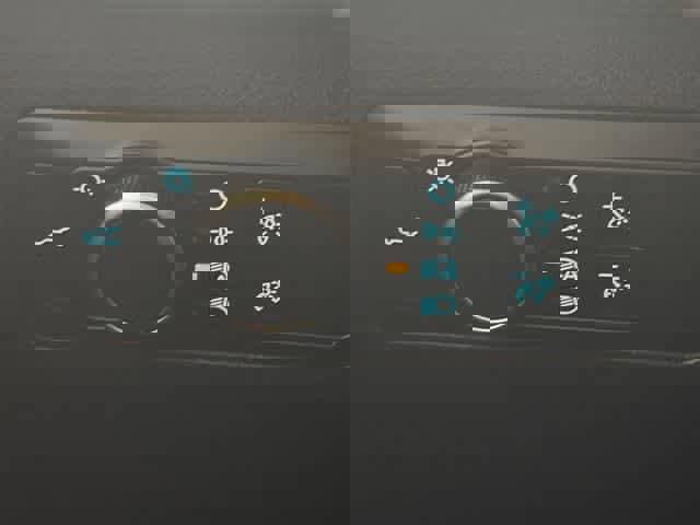 New 2025 Ford Escape ST-Line w/ Cold Weather Package image 17