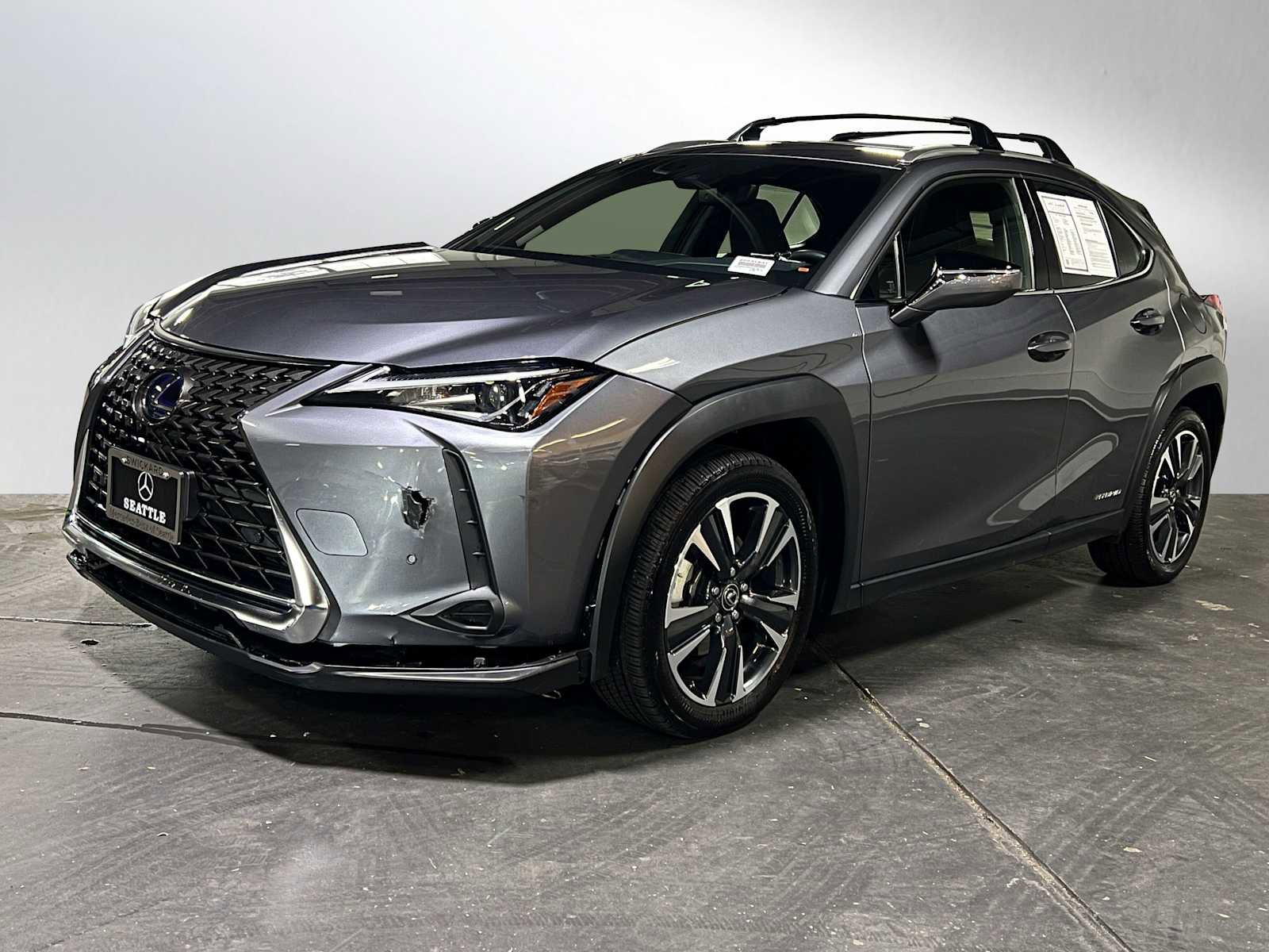 Used 2021 Lexus UX 250h w/ Premium Package image 7