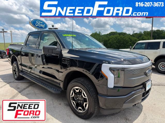 Used 2023 Ford F150 Lightning XLT AWD/4WD image 1