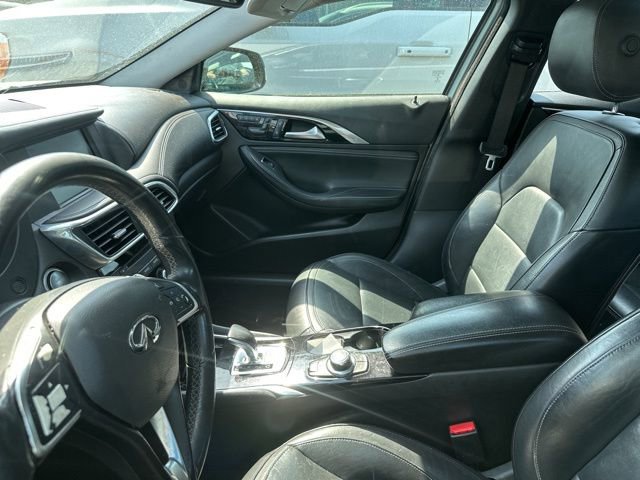 Used 2018 INFINITI QX30 image 13