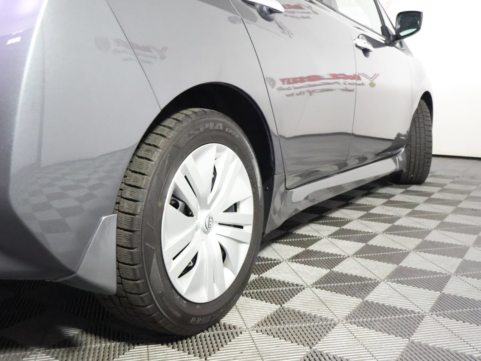 Used 2025 Nissan Leaf S FWD image 11