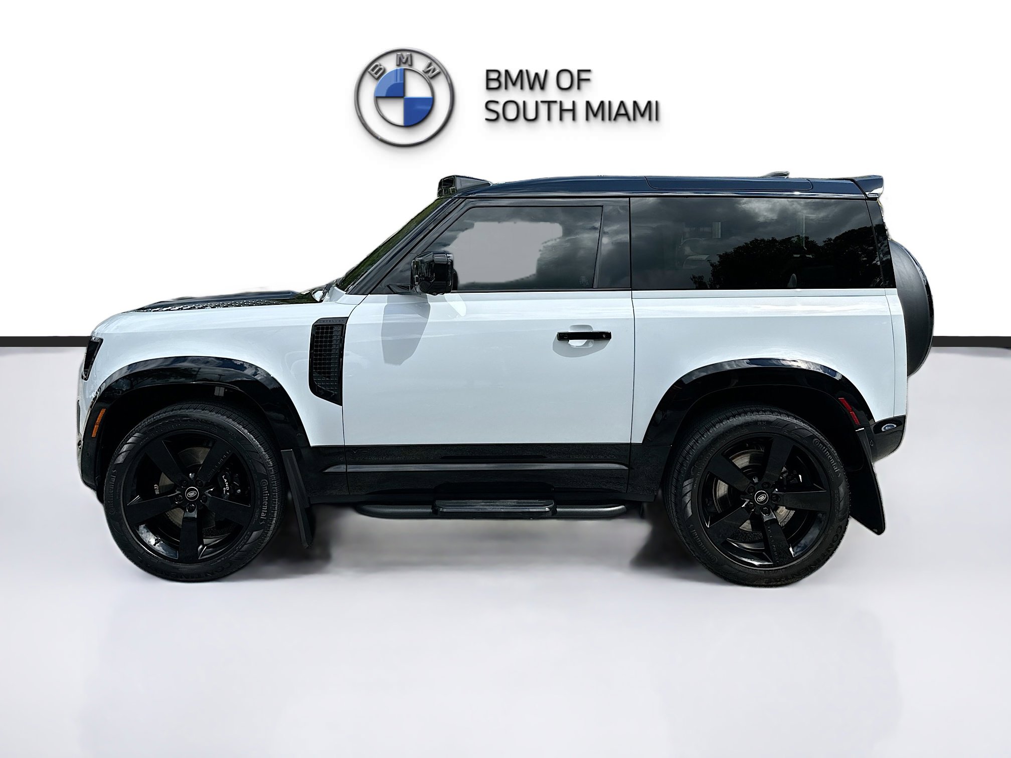 Used 2023 Land Rover Defender 90 V8 image 4