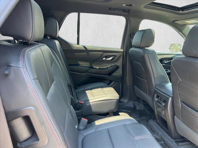 Used 2024 Chevrolet Traverse RS w/ LPO, Floor Liner Package AWD/4WD image 23