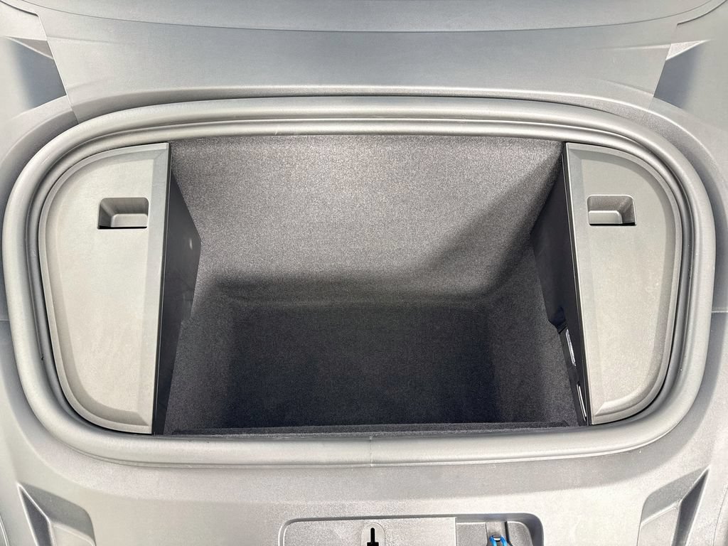 Certified 2023 Porsche Taycan RWD image 30