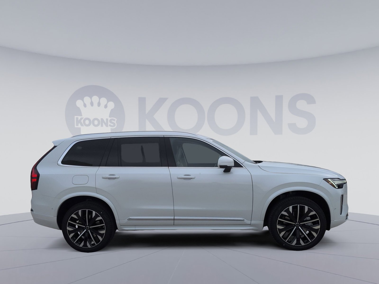 New 2026 Volvo XC90 B6 Ultra image 8