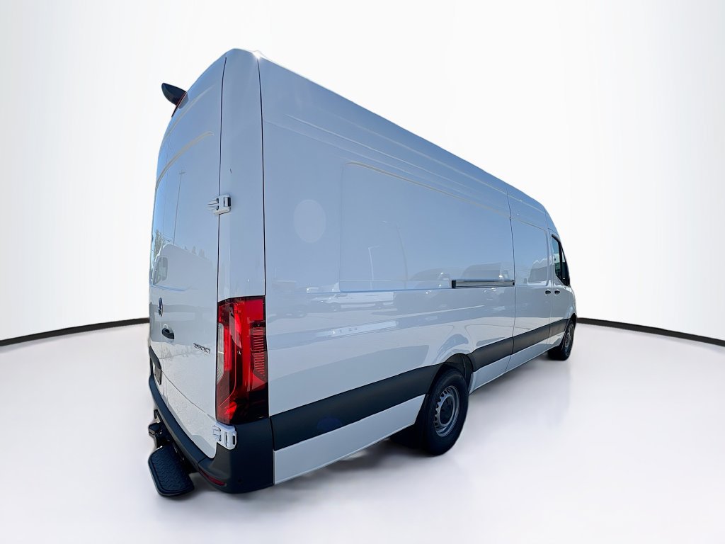 New 2026 Mercedes-Benz Sprinter 2500 image 7