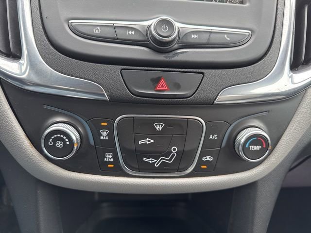 Used 2019 Chevrolet Equinox LS w/ LS Convenience Package AWD/4WD image 17