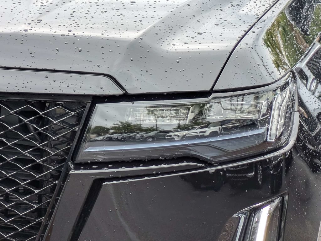Certified 2023 Cadillac Escalade Sport Platinum w/ LPO, ONYX Package AWD/4WD image 11