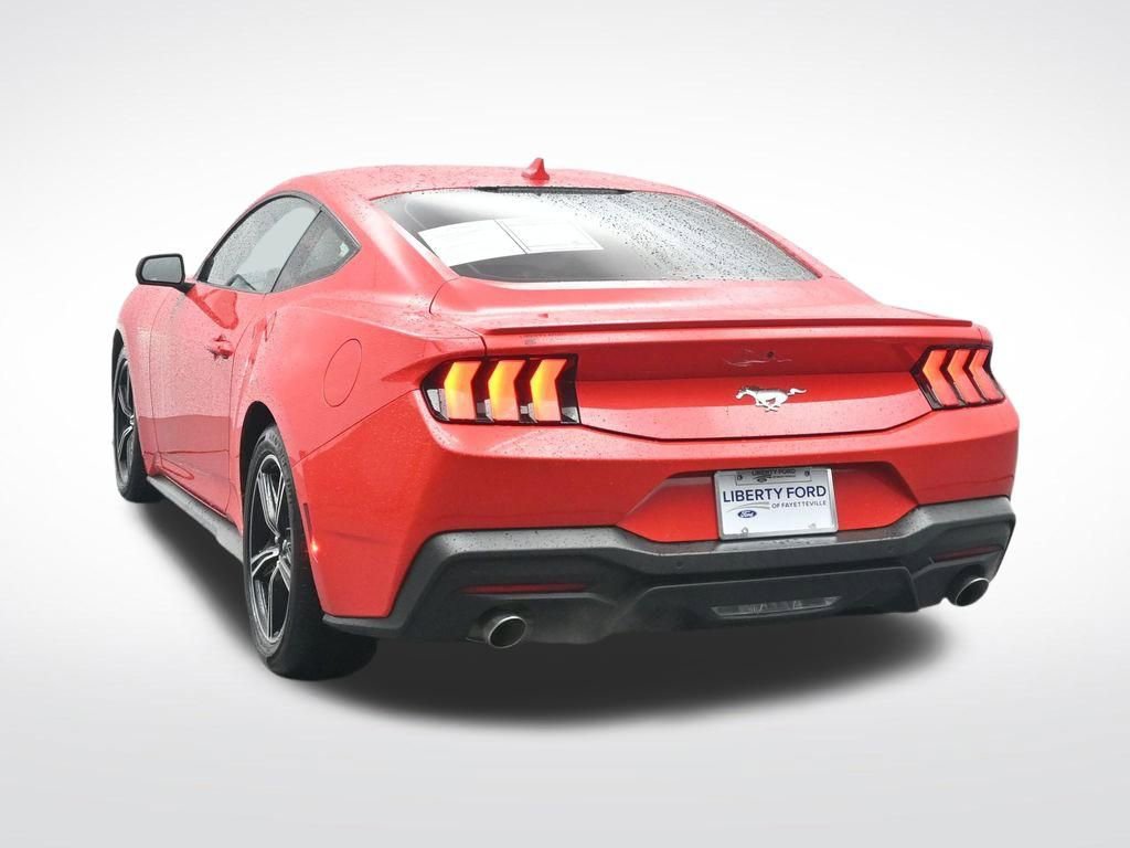 Used 2024 Ford Mustang Premium image 9