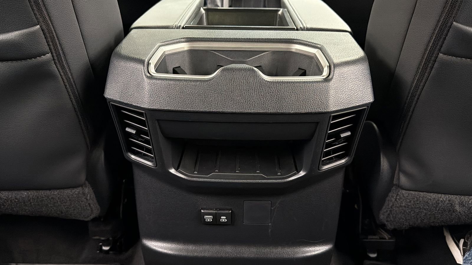 Used 2024 Toyota Tundra SR5 w/ SR5 Premium Package image 39