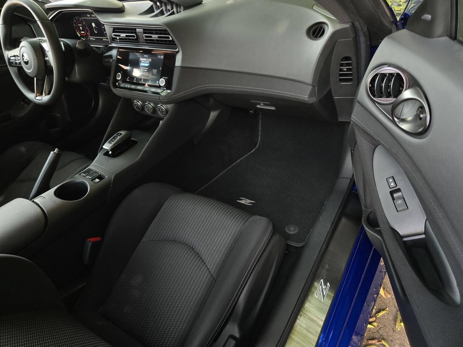 Used 2024 Nissan Z Sport w/ Floor Mat Package RWD image 10