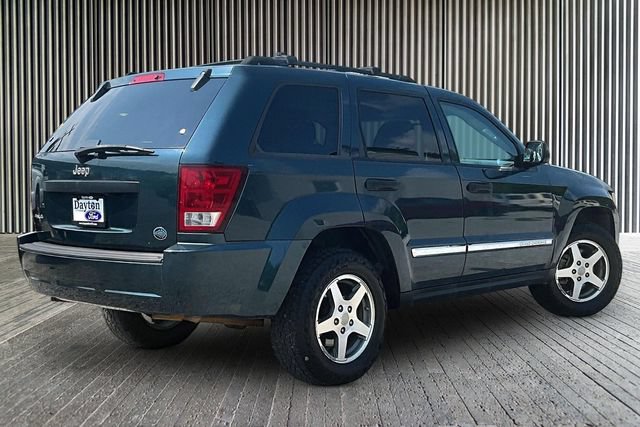 Used 2005 Jeep Grand Cherokee Laredo AWD/4WD image 2