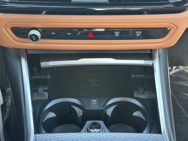 New 2026 BMW 330i xDrive Sedan w/ Premium Package AWD/4WD image 19