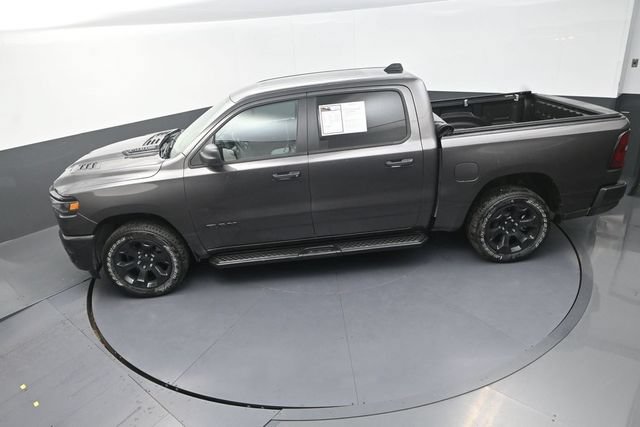 Used 2026 RAM 1500 Express AWD/4WD image 15