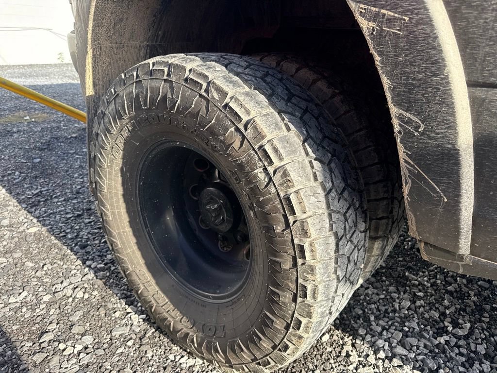 Used 2021 RAM 3500 Laramie w/ Night Edition AWD/4WD image 9