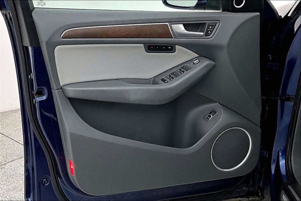 Used 2014 Audi Q5 2.0T Premium Plus image 24